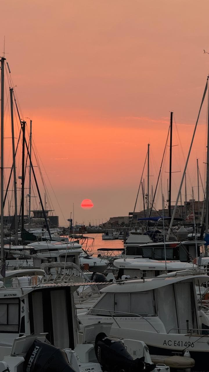 Port de pêche de Capbreton au coucher de soleil